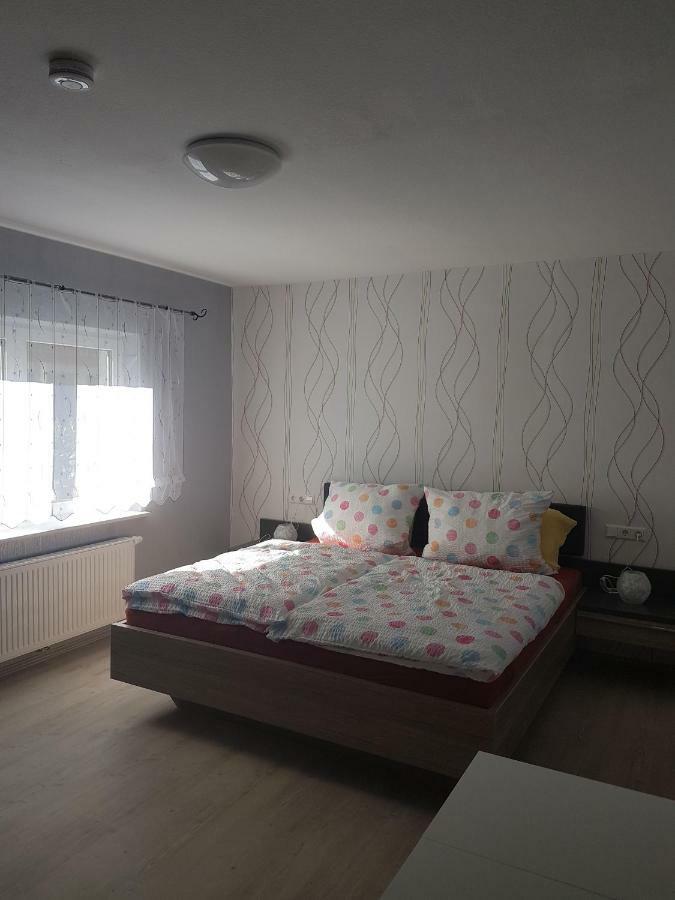 Ferienwohnung Regenbogen 카펠그라펜하우젠 외부 사진